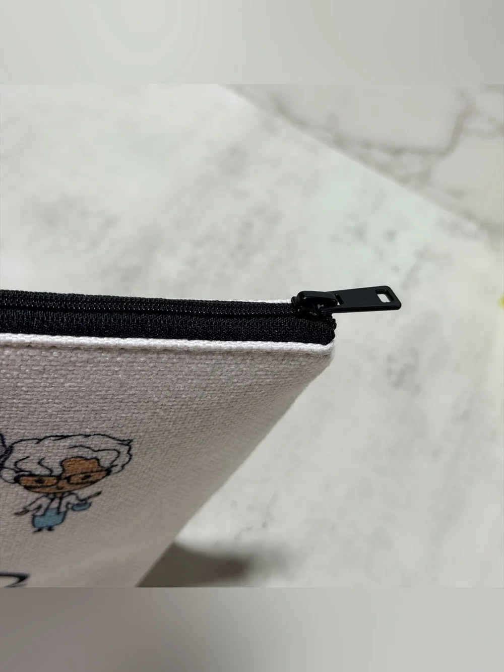 Golden Girls White 'Thank U For Being A Friend' Canvas Pouch